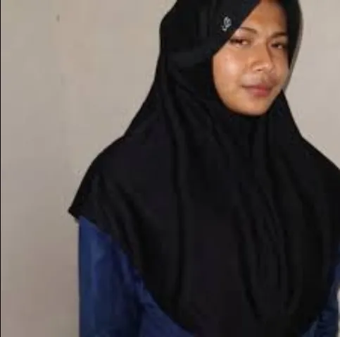 Viral Indonesia Smp dan Sma Surtini Hijab Hitam Begitu Polos Saat di Tawari Piscok Begitu Liar dan Bringas